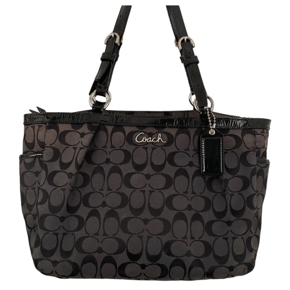 Coach Signature Bag Canvas Shoulder/Tote Black & Gray Patent Leather Trim